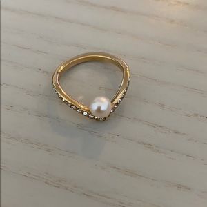 Vita Fede Ultra Mini V Crystal Ring